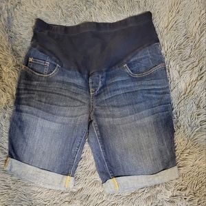 Old Navy Maternity Jean Bermuda Shorts